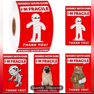 Red 'Handle With Care I'm Fragile' Mummy & Pet Shipping Labels - 200 Roll